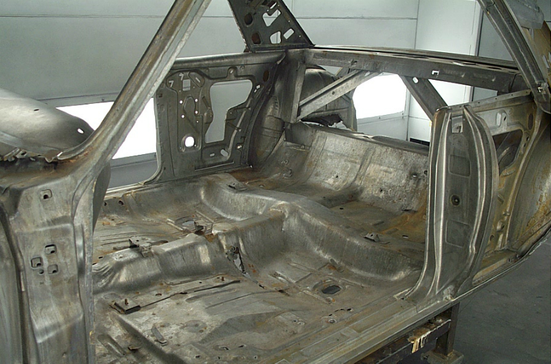 1965_chevelle_paint_stripping_0003