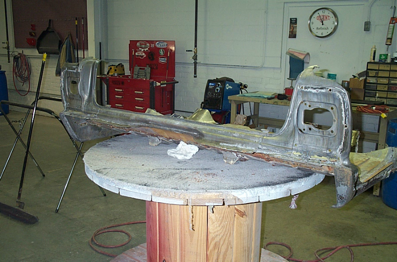1965_chevelle_paint_stripping_0007